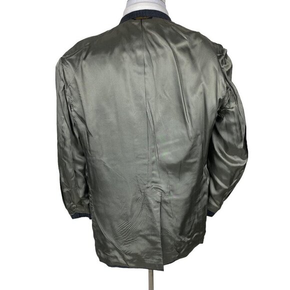 C&R Clothiers 2 Piece Suit 44R/36W Grey Pinstripe 2 Button Single Vent Jacket - Picture 8 of 16